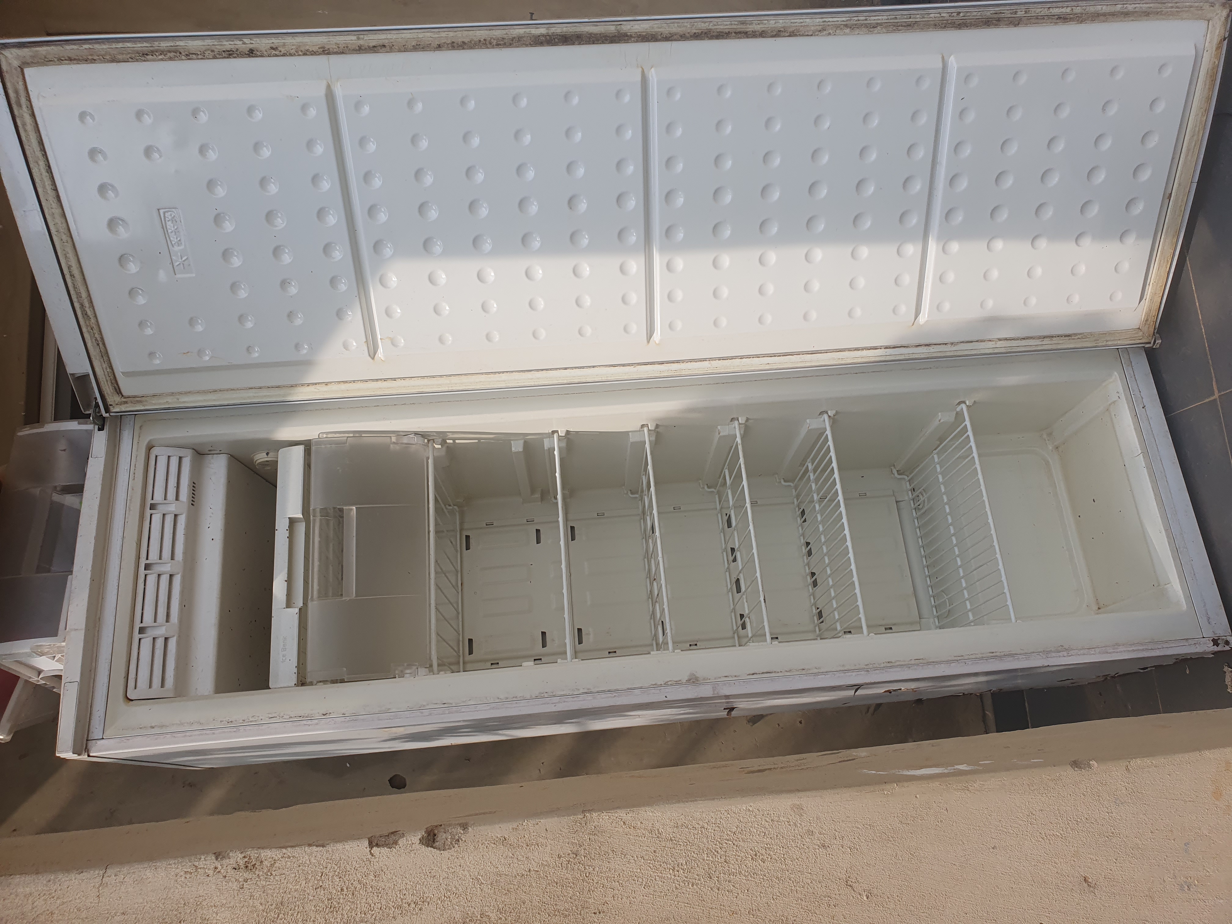 Condemned refrigerator 